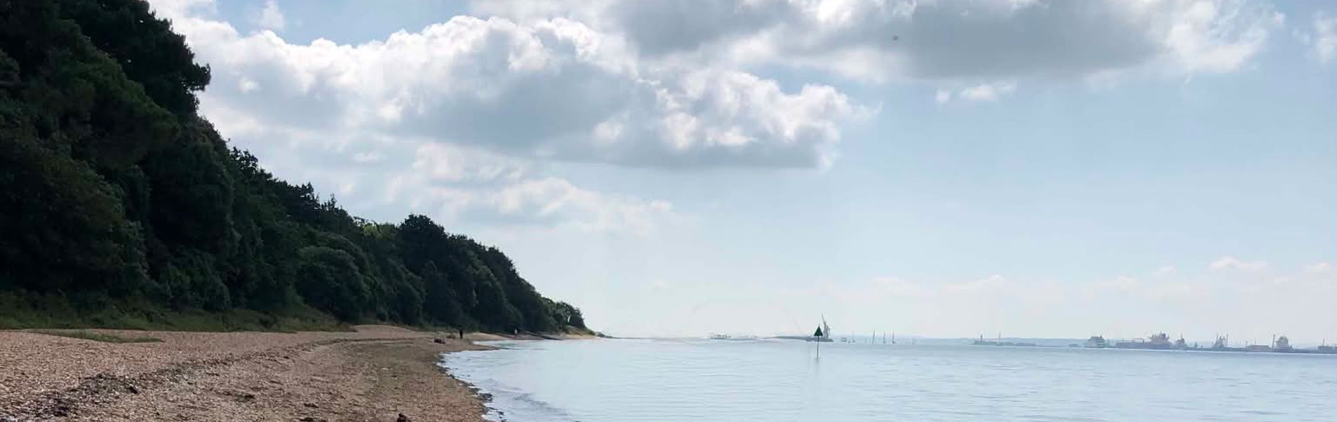 Hamble-le-Rice sea front